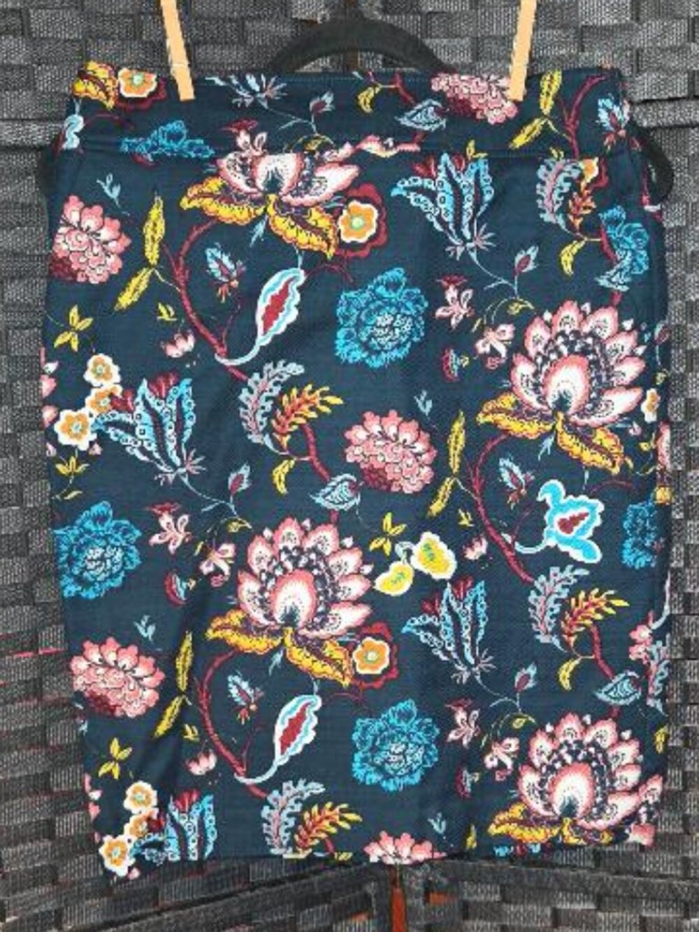 LOFT Blue Garden Pencil Skirt